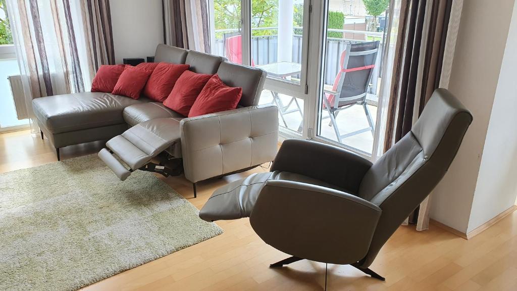 moderne 4 Zimmer -Wohnung I BBQ I Parkplatz