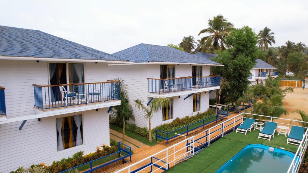 Sandbanks Beach Villas, Morjim