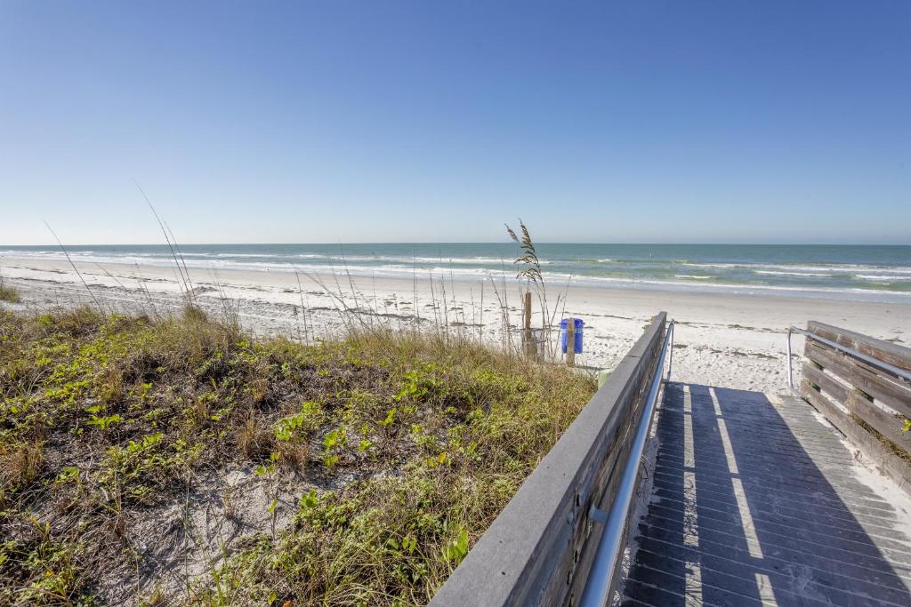 Indian Rocks Beach Unit B Star5Vacations