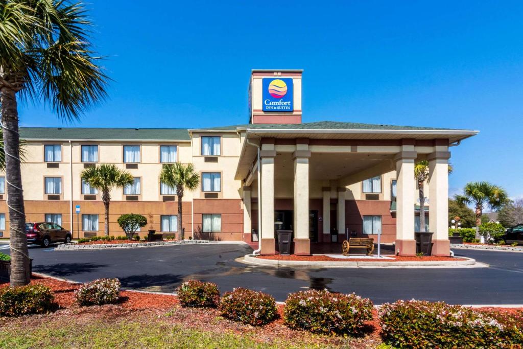 Comfort Inn & Suites Panama City Mall