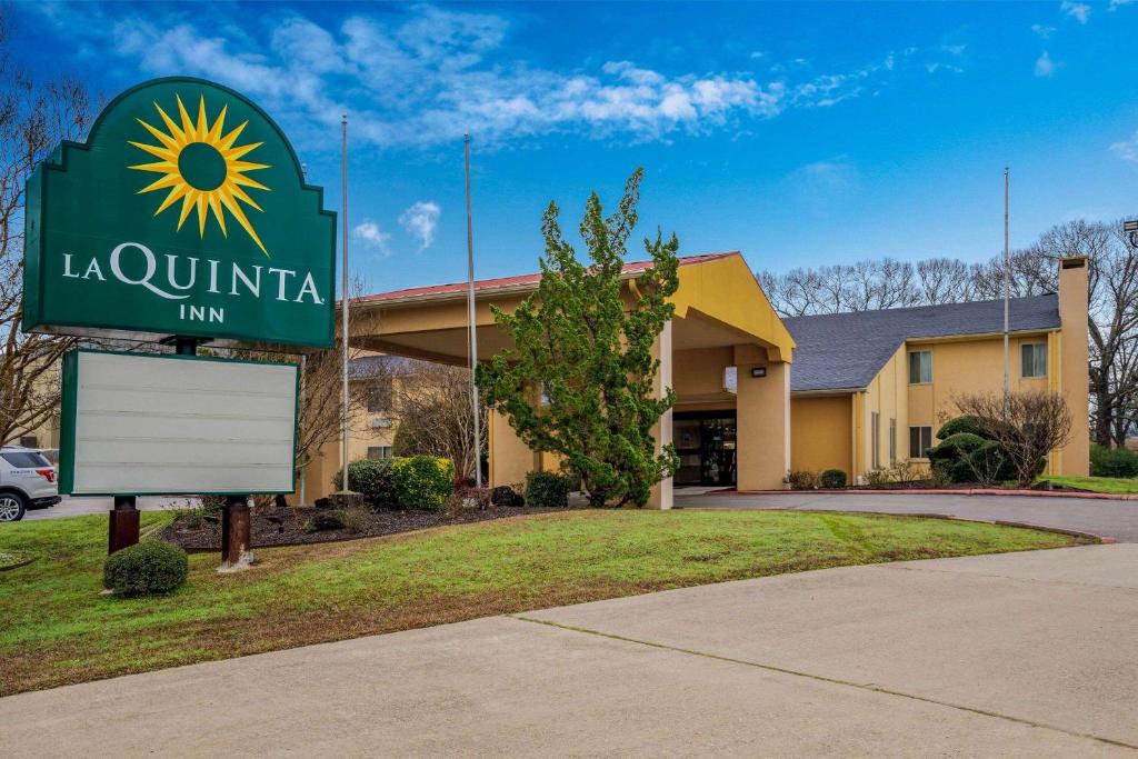 La Quinta Inn by Wyndham El Dorado